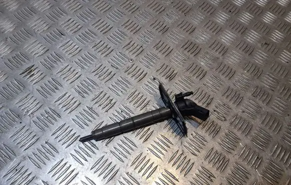 Audi A6 S6 C6 4F Fuel injector 059130277AB
