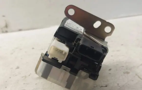 Toyota Corolla Verso AR10 Ignition key card reader 2584ARI24KTY 896100F010 2004DJ1452