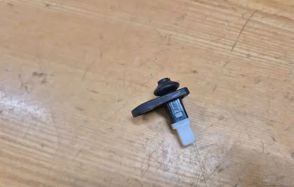 Hyundai Sonata Front door sensor 