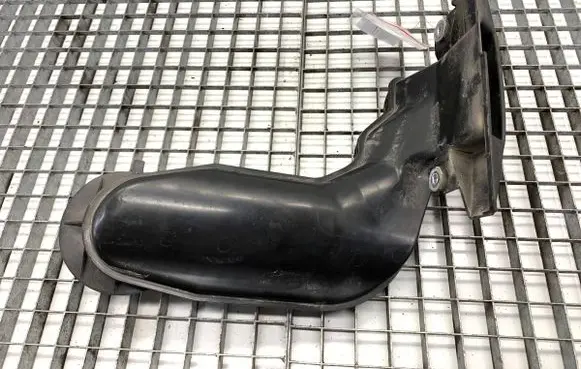 Mazda CX-9 Air intake hose/pipe PY8W13201