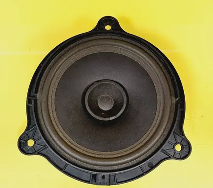 Nissan Qashqai+2 Front door speaker 28156-9U00A