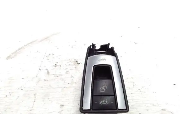 Mercedes-Benz E A207 Folding roof switch A2078207410