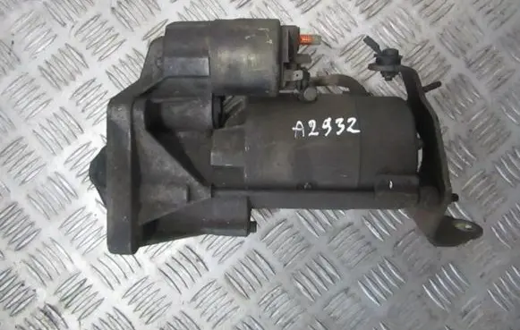 Renault Laguna I Starter motor