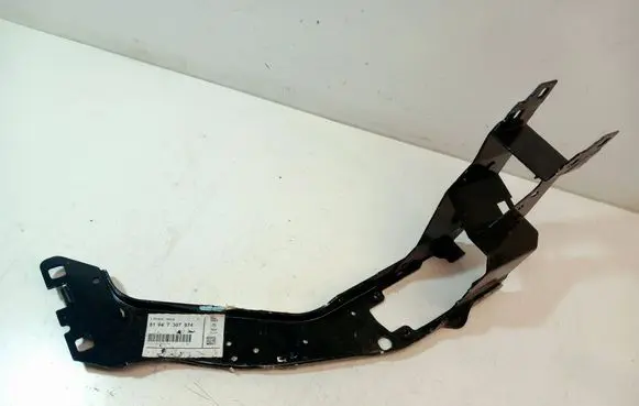 Mini One - Cooper F56 F55 Headlight/headlamp mounting bracket 7307874
