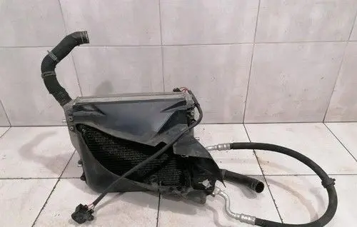 Audi R8 42 Coolant radiator 420121252A