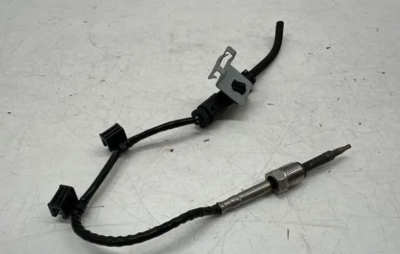 BMW X7 G07 Exhaust gas temperature sensor 847648102