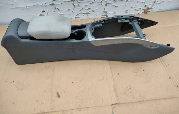 Audi A4 S4 B8 8K Center console 