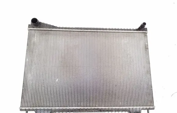 Jaguar XE Coolant radiator GX738005DC