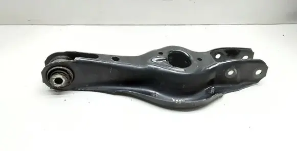 BMW 1 F20 F21 Rear upper control arm/wishbone 6792541