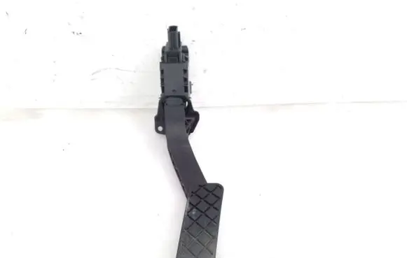 Skoda Superb B8 (3V) Accelerator throttle pedal 5Q2721503D