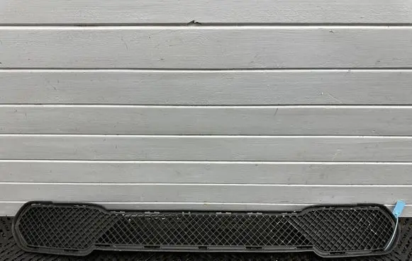 BMW X1 E84 Front bumper lower grill 2990476