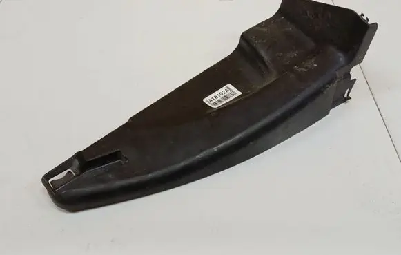 Volkswagen PASSAT B6 Other exterior part 3C1815159G