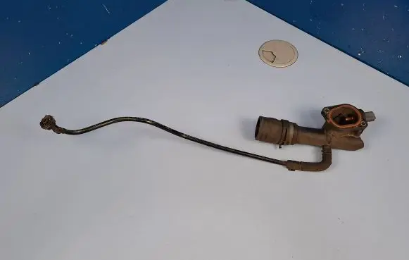 Thermostat/thermostat housing