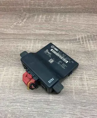 Skoda Octavia Mk2 (1Z) Gateway control module 1K0907530E 1K0907951