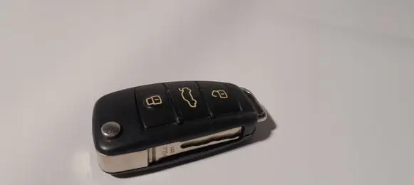 Audi A3 S3 8V Ignition key/card 8V0837220E