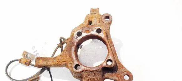 Subaru Legacy Front wheel hub
