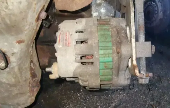 Hyundai Lantra I Generator/alternator AB175053
