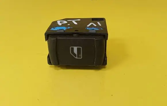 Volkswagen Golf IV Electric window control switch 3B0959855B