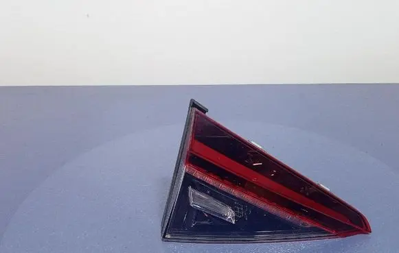 Skoda Superb B5 (3U) Rear/tail lights 3V5945307F