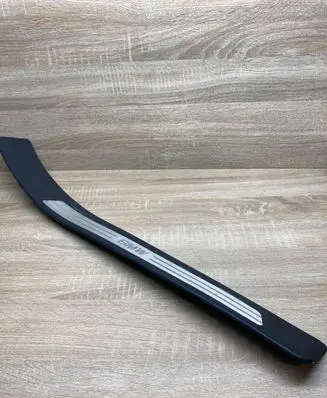 BMW 7 E38 Rear sill trim cover 8150164