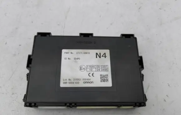 Suzuki Vitara (LY) Comfort/convenience module 3717186R10 31X8G1000484