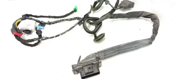 Volvo V50 Front door wiring loom 30772110