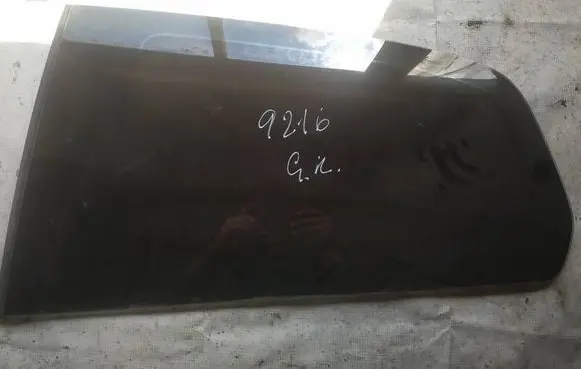 Fiat Punto (188) Rear side window as2