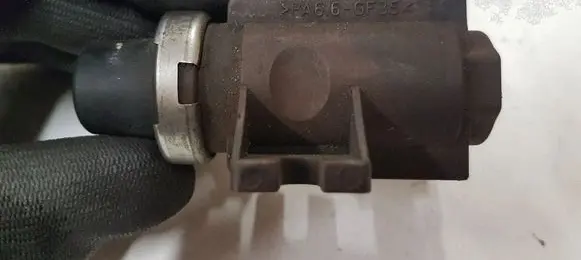 Ford Focus C-MAX Turbo solenoid valve 70071200 9652570180