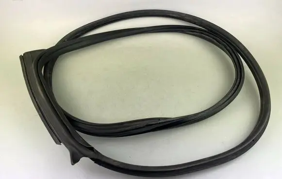 Mini One - Cooper F56 F55 Rubber seal front coupe door 5A4CF94