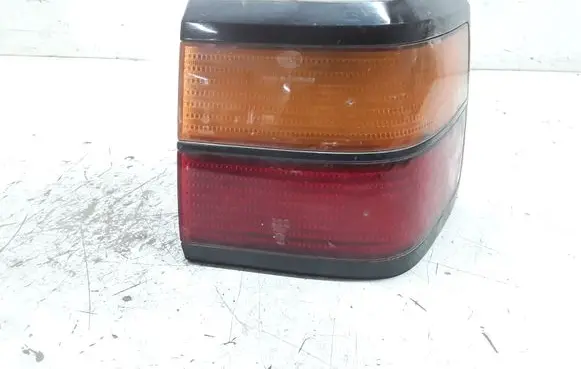 Volkswagen PASSAT B3 Rear/tail lights 357945112