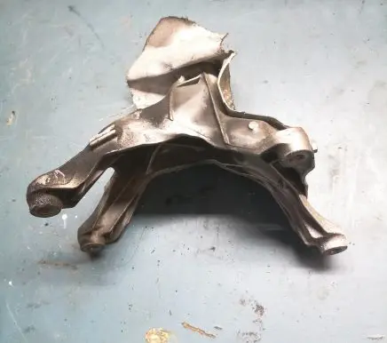 Audi A5 8T 8F Engine mounting bracket