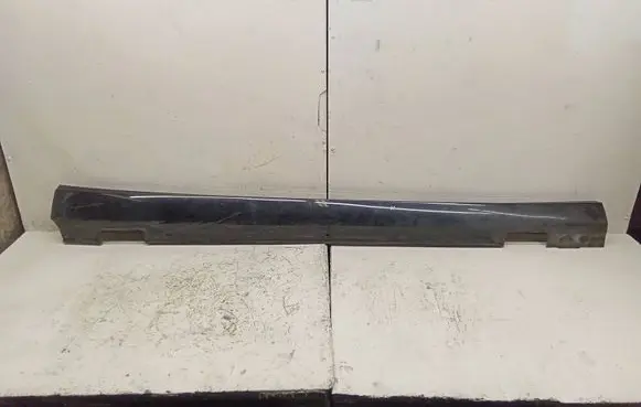 Mercedes-Benz E W212 Sill A2126900840