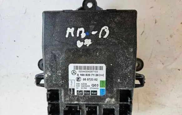 Mercedes-Benz B W245 Door control unit/module A1698207126 05072302 02044204297103