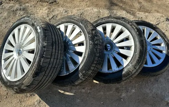Volkswagen PASSAT B8 R17 alloy rim 