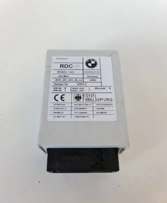 BMW 5 E39 Tire pressure control unit 67513719 053120100100