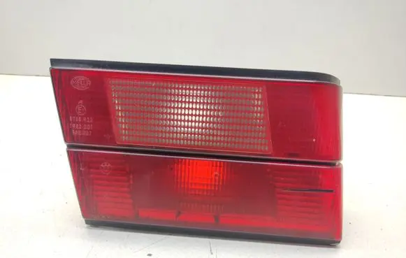BMW 5 E34 Tailgate rear/tail lights 1384011 8769R23 0018437R38