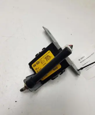 Hyundai i40 Keyless (KESSY) go control unit/module 954703Z050