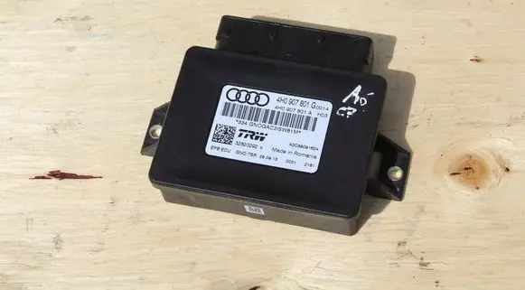 Audi A6 S6 C7 4G Hand brake control module 4H0907801G