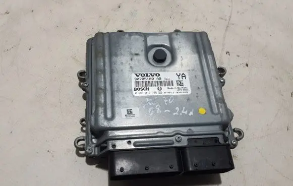Volvo XC70 Engine control unit/module 30785100