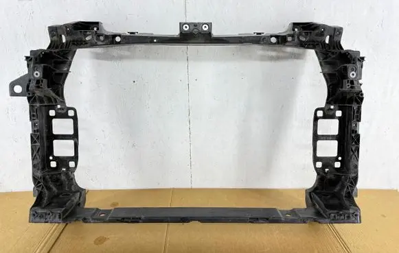 Volkswagen Touareg III Radiator support slam panel 760805588H