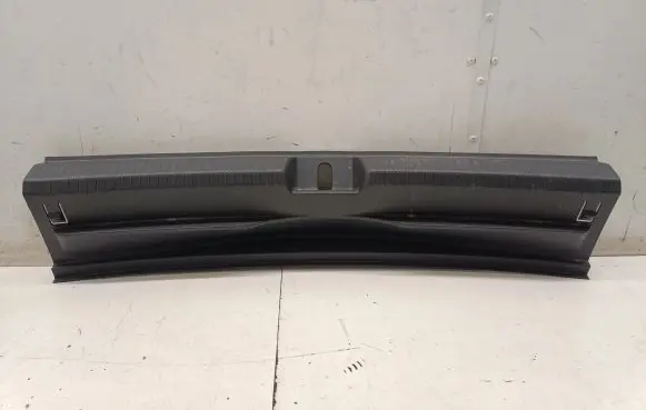 Volkswagen Golf VIII Trunk/boot sill cover protection 5H6863459B