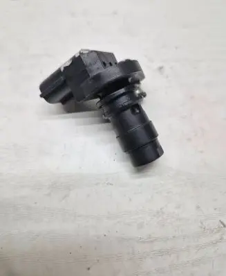 Volvo V70 Camshaft position sensor 1090020131