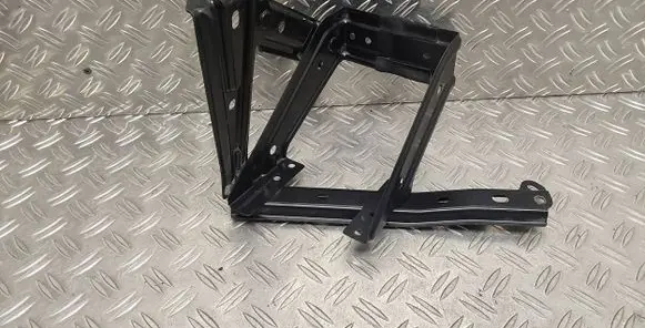 Battery bracket