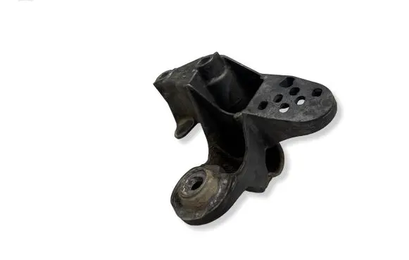 Audi A6 Allroad C5 Engine mounting bracket 4Z7199351