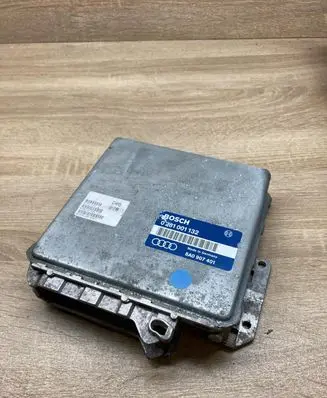 Audi 80 90 S2 B4 Engine control unit/module ECU 8A0907401 0281001132