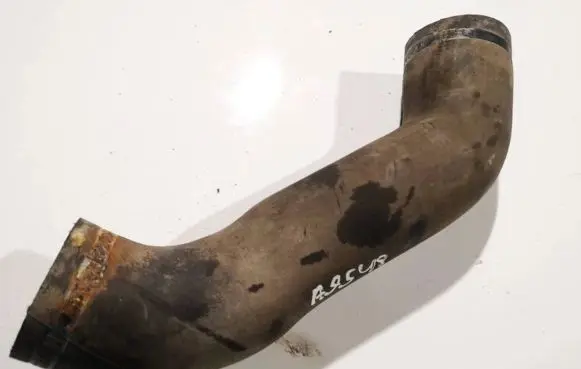 Intercooler hose/pipe