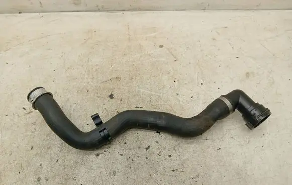 Mercedes-Benz GL X166 Engine coolant pipe/hose