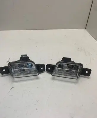 Volkswagen Tiguan Reverse light 5N0941072 5N0941071