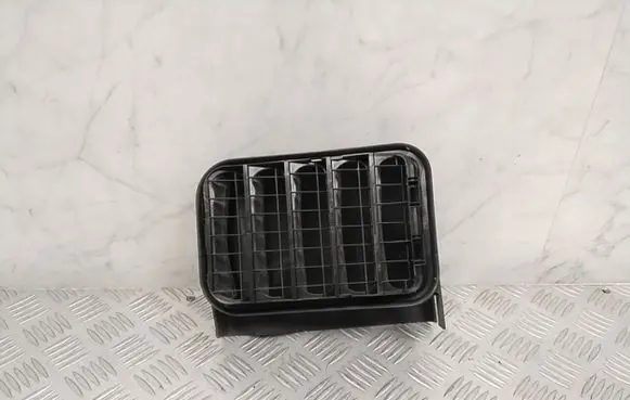 Audi A8 S8 D5 Fender grill 4N0819181