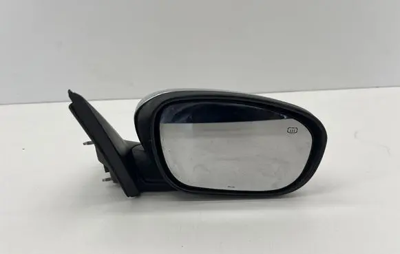 Chrysler 300C Front door electric wing mirror 9435718